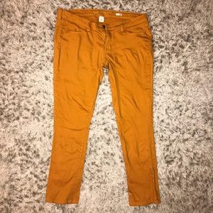 ARIZONA JEAN CO mustard yellow skinny jean size 17